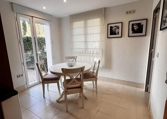 35 - Grand A El Lago, Flamingo