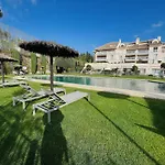 35 - Grand A El Lago, Flamingo * Estepona