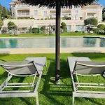 35 - Grand A El Lago, Flamingo