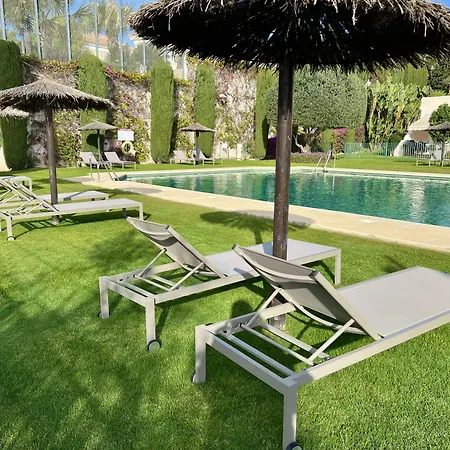 35 - Grand A El Lago, Flamingo Estepona