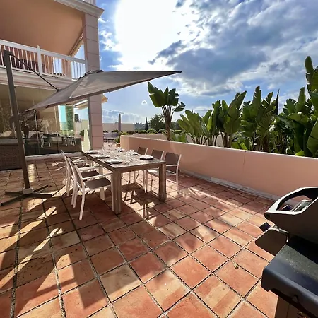 35 - Grand A El Lago, Flamingo Estepona