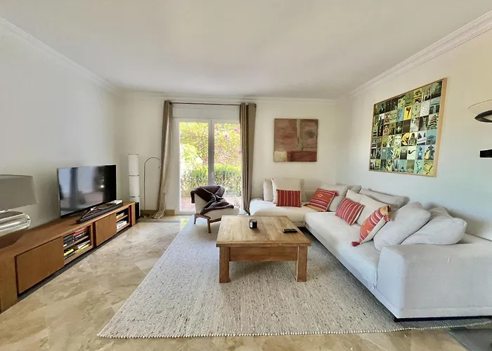 35 - Grand A El Lago, Flamingo Apartment