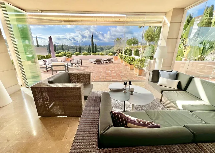 35 - Grand A El Lago, Flamingo Apartment