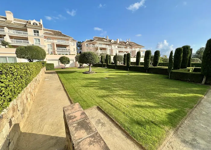 35 - Grand A El Lago, Flamingo Apartment Estepona