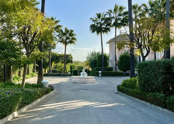 35 - Grand A El Lago, Flamingo Apartment *